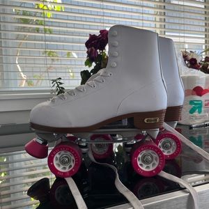 Brand new worn one time roller skates size 9